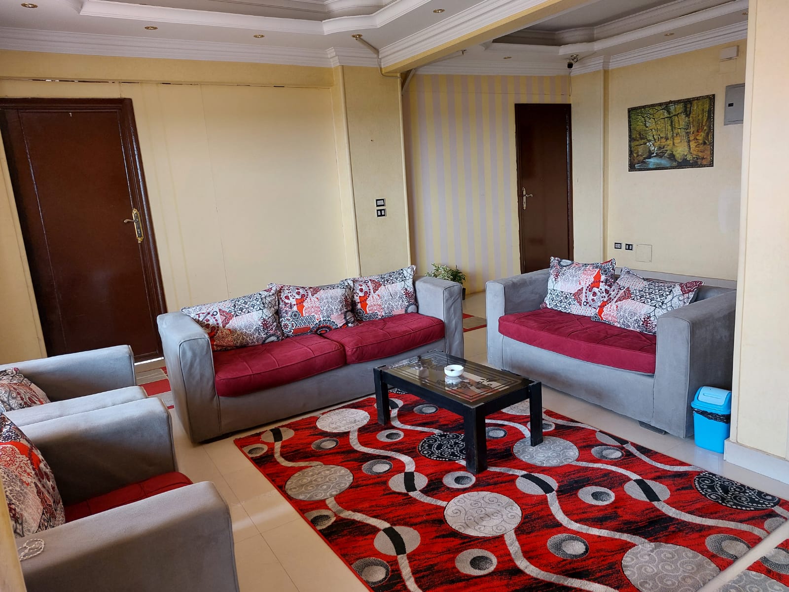 The Lounge at Darmosenin – A Relaxing Space for Seniors